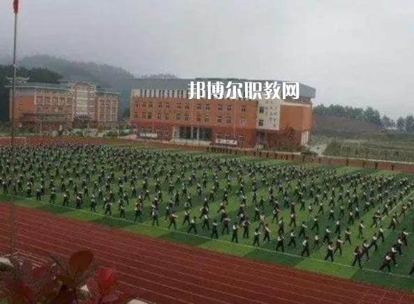 云南貿(mào)易經(jīng)濟(jì)學(xué)校2022年報(bào)名條件、招生要求。招生對(duì)象