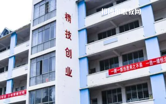 貴州龍里中等職業(yè)學(xué)校2022年報(bào)名條件、招生要求、招生對(duì)象