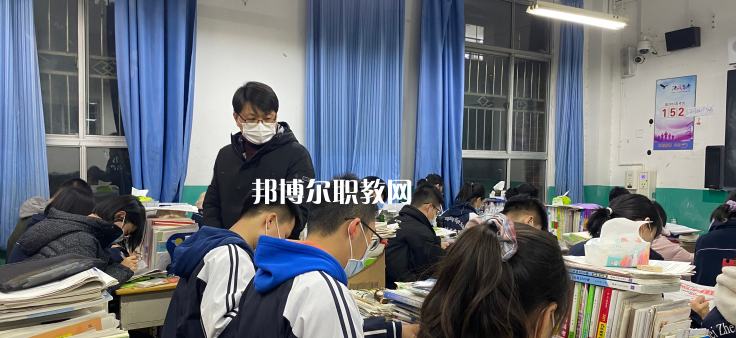 保定市清苑區(qū)職業(yè)技術(shù)教育中心2022年招生錄取分?jǐn)?shù)線(xiàn)