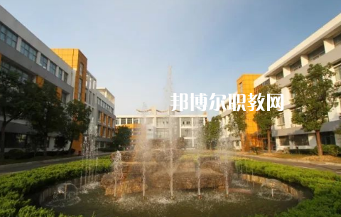 淮安文化藝術(shù)學校2022年報名條件、招生要求、招生對象