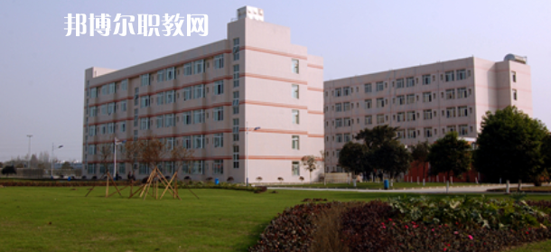 元謀縣職業高級中學2022年報名條件、招生要求、招生對象