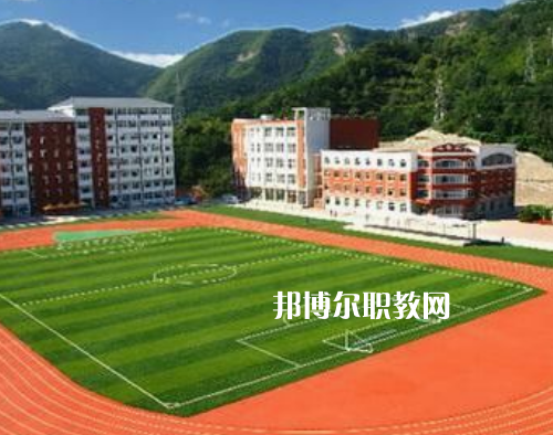重慶醫院科技學校2022年報名條件、招生要求、招生對象