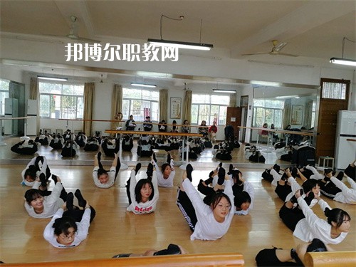 黃山炎培職業(yè)學(xué)校2022年報(bào)名條件、招生要求、招生對象