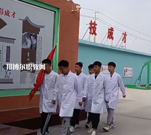 邢臺(tái)英才醫(yī)學(xué)中等專業(yè)學(xué)校2022年報(bào)名條件、招生要求、招生對(duì)象