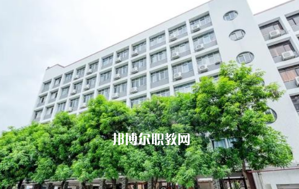 尋甸縣職業高級中學2022年學費、收費多少