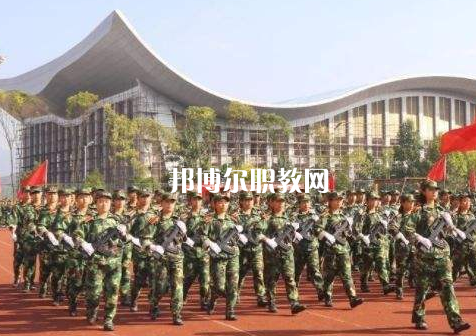 黔東南州國防學校2022年報名條件、招生要求、招生對象