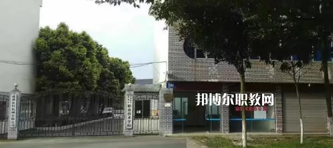 成都莊園機電職業技術學校怎么樣、好不好