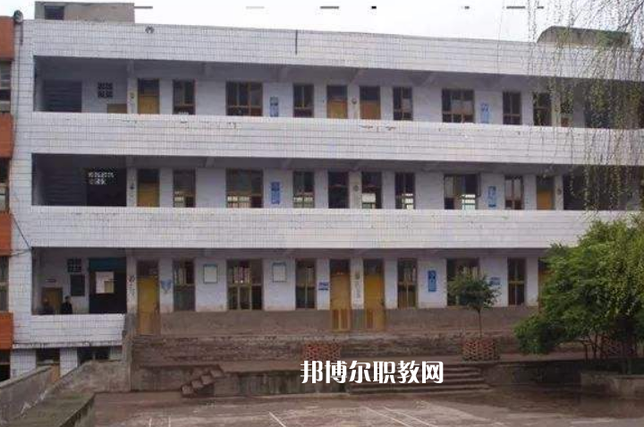 岳池白廟職業中學校2022年報名條件、招生要求、招生對象