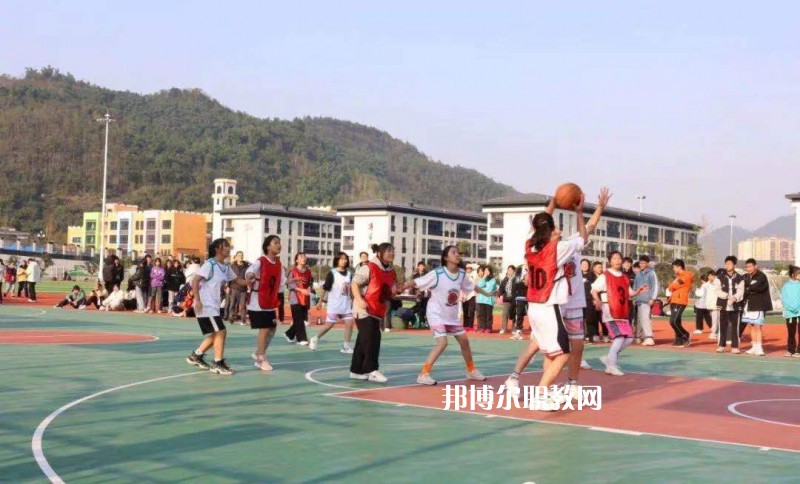 四川珙縣職業(yè)技術(shù)學(xué)校2022年招生辦聯(lián)系電話(huà)