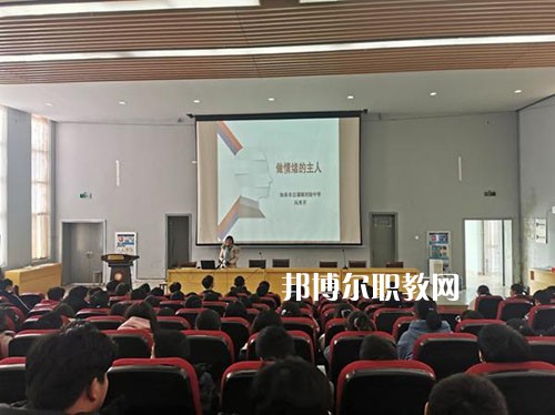 江蘇如皋第一中等專業(yè)學校2022年報名條件、招生要求、招生對象