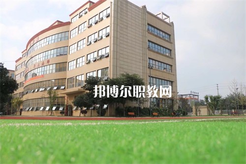 湖南中南藝術(shù)學(xué)校2022年報名條件、招生要求、招生對象
