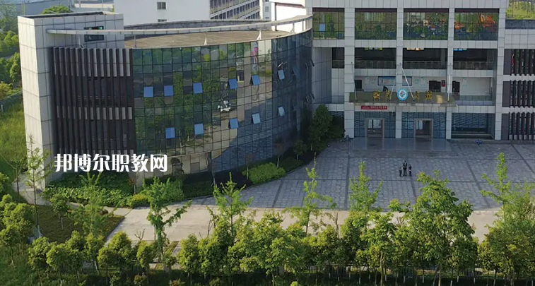 射洪旅游中等職業(yè)技術學校2022年怎么樣、好不好