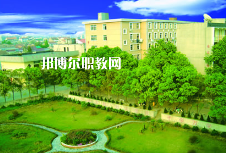 湖北廣播電視學(xué)校2022年報(bào)名條件、招生要求、招生對(duì)象