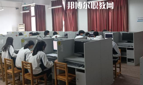 武漢建設(shè)學(xué)校2022年報(bào)名條件、招生要求、招生對(duì)象