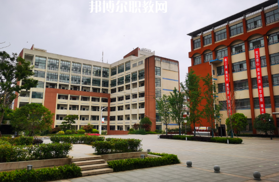 武漢石牌嶺職業高中2022年怎么樣、好不好