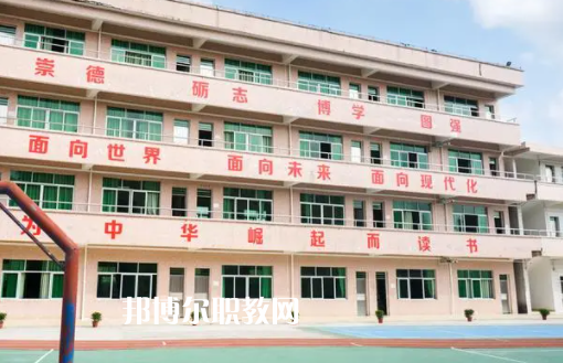 廣東2023年有哪些技術(shù)汽修學校