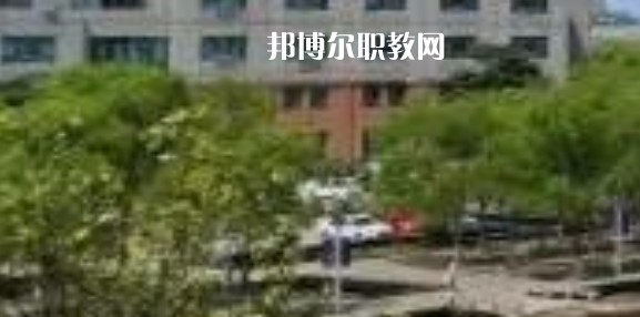 江蘇省常熟中等專業學校地址在哪里，哪個地區，哪個城市?