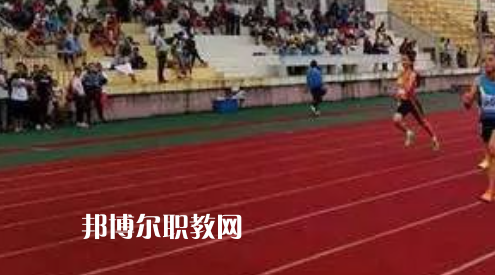 南通市體育運動學(xué)校地址在哪里，哪個地區(qū)，哪個城市?