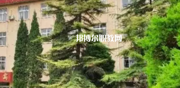 銅川煤炭基本建設技工學校地址，乘車路線