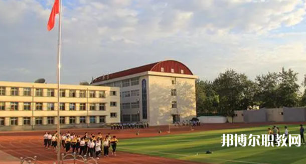 唐山市第一職業中等專業學校地址，乘車路線