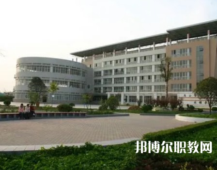 河南省經濟技術中等職業(yè)學校2023年招生錄取分數(shù)線(2024參考)