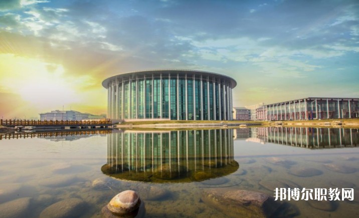2024河南藝術(shù)職業(yè)學(xué)院中專部招生計(jì)劃 招生人數(shù)是多少(附要求、條件、對(duì)象)