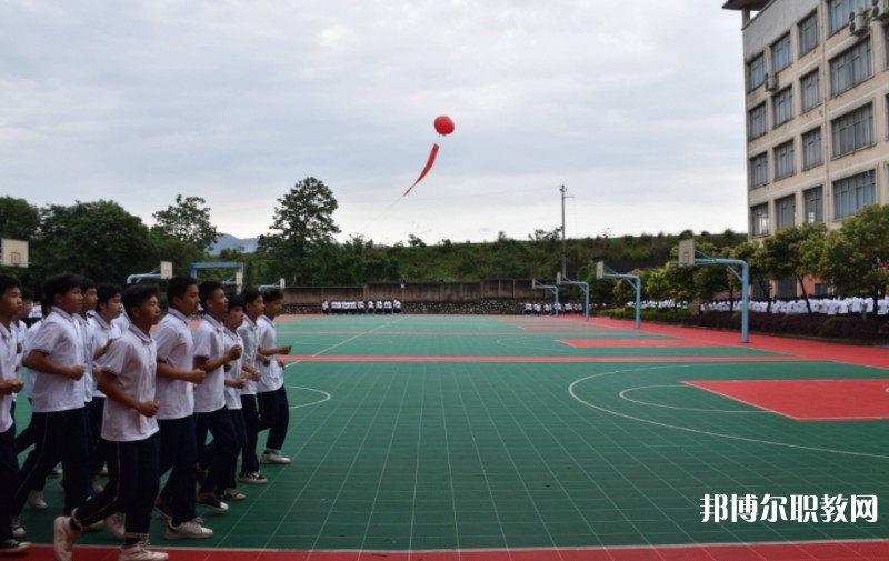 2024靈川縣職業中等專業學校招生計劃 招生人數是多少(附要求、條件、對象)