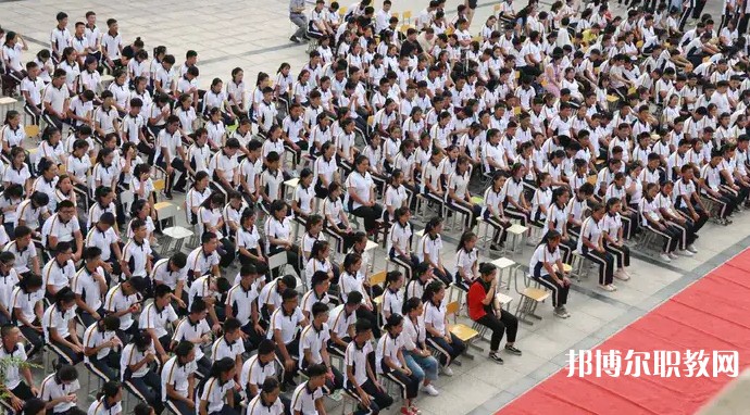 淮南市文匯女子職業學校怎么樣、好不好