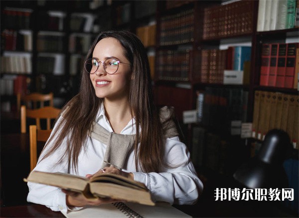 廣西哪里的中職學校能讀動漫設計專業