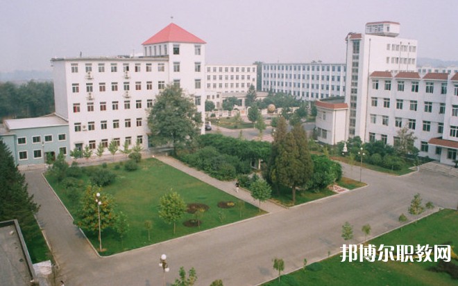 鞍山市廣播電視學校怎么樣、好不好