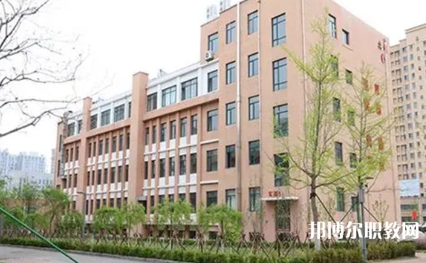 丹東市民族中等職業(yè)技術(shù)專業(yè)學(xué)校怎么樣、好不好
