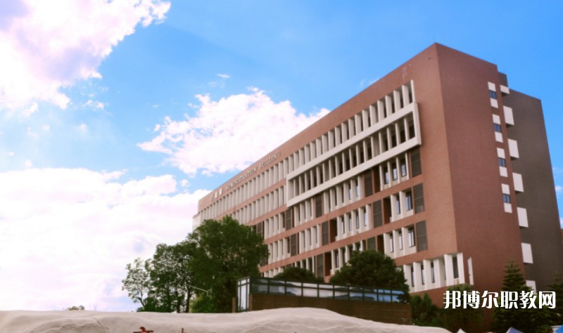 2024廣東酒店管理職業(yè)技術(shù)學(xué)院中職部招生計(jì)劃 招生人數(shù)是多少(附要求、條件、對(duì)象)