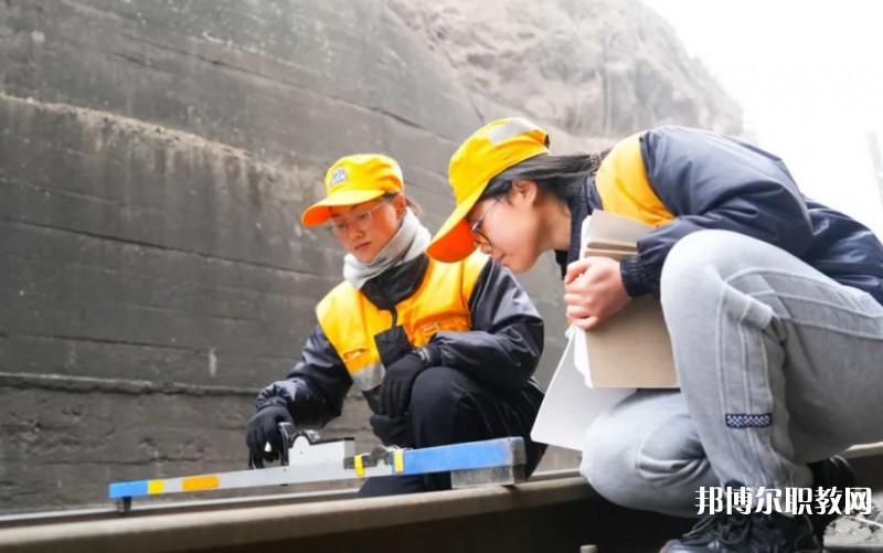 安徽2025年中專(zhuān)鐵路學(xué)校專(zhuān)業(yè)有哪些